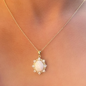 Opal Necklace, Opal Flower Necklace, 14k Gold Opal Necklace, Oval Opal Halo Necklace, Perfect Gift for Her