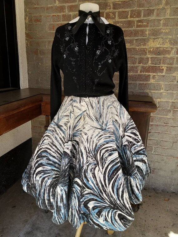 1950s vintage novelty print full circle skirt