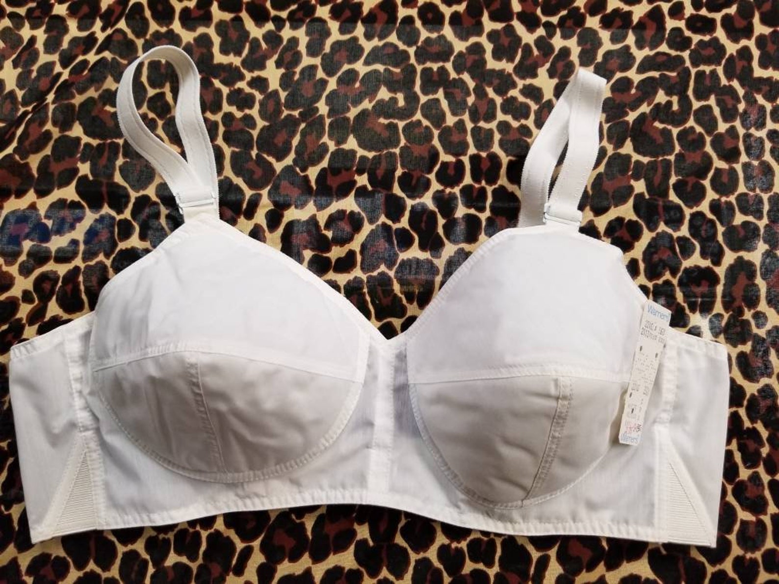 Deadstock vintage 1960s bra bullet in shape 2 sizes 36A 32B | Etsy