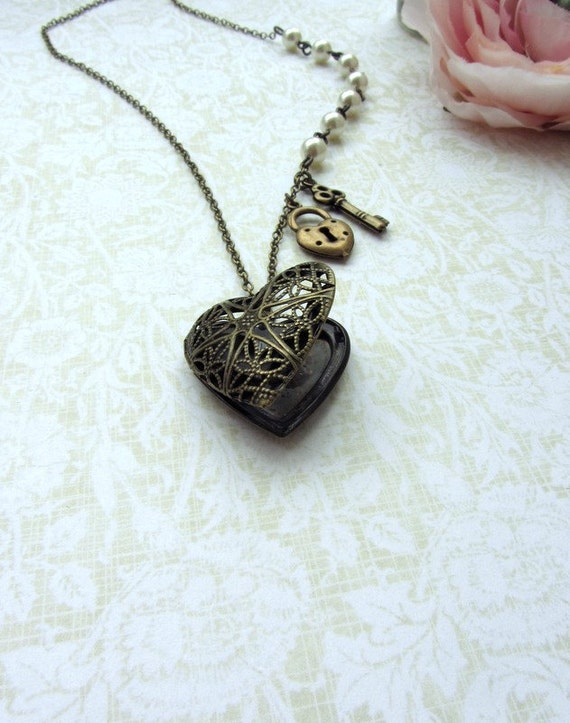Items similar to A Lock and Key Heart Locket with Ivory Pearls Necklace
