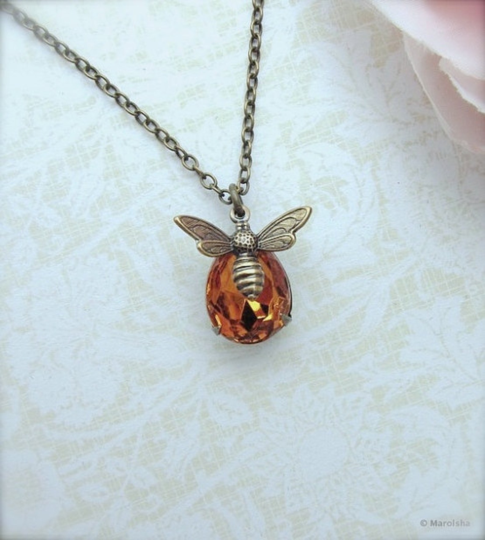 Bee jewelry going out of business Clearance