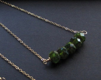 Gold Green Czech Glass Bead Rondelle Necklace - Green Bead Necklace - Rustic  Necklace -   Modern Green Necklace - Nature Inspired