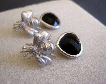 Pendientes de abeja de plata - Pendientes modernos - Pendientes modernos de plata - Pendientes colgantes negros - Joyas de verano