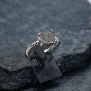 Gibeon Meteorite Ring – Sterling Silver 925, Widmanstätten Pattern Space Jewelry Size 6.75