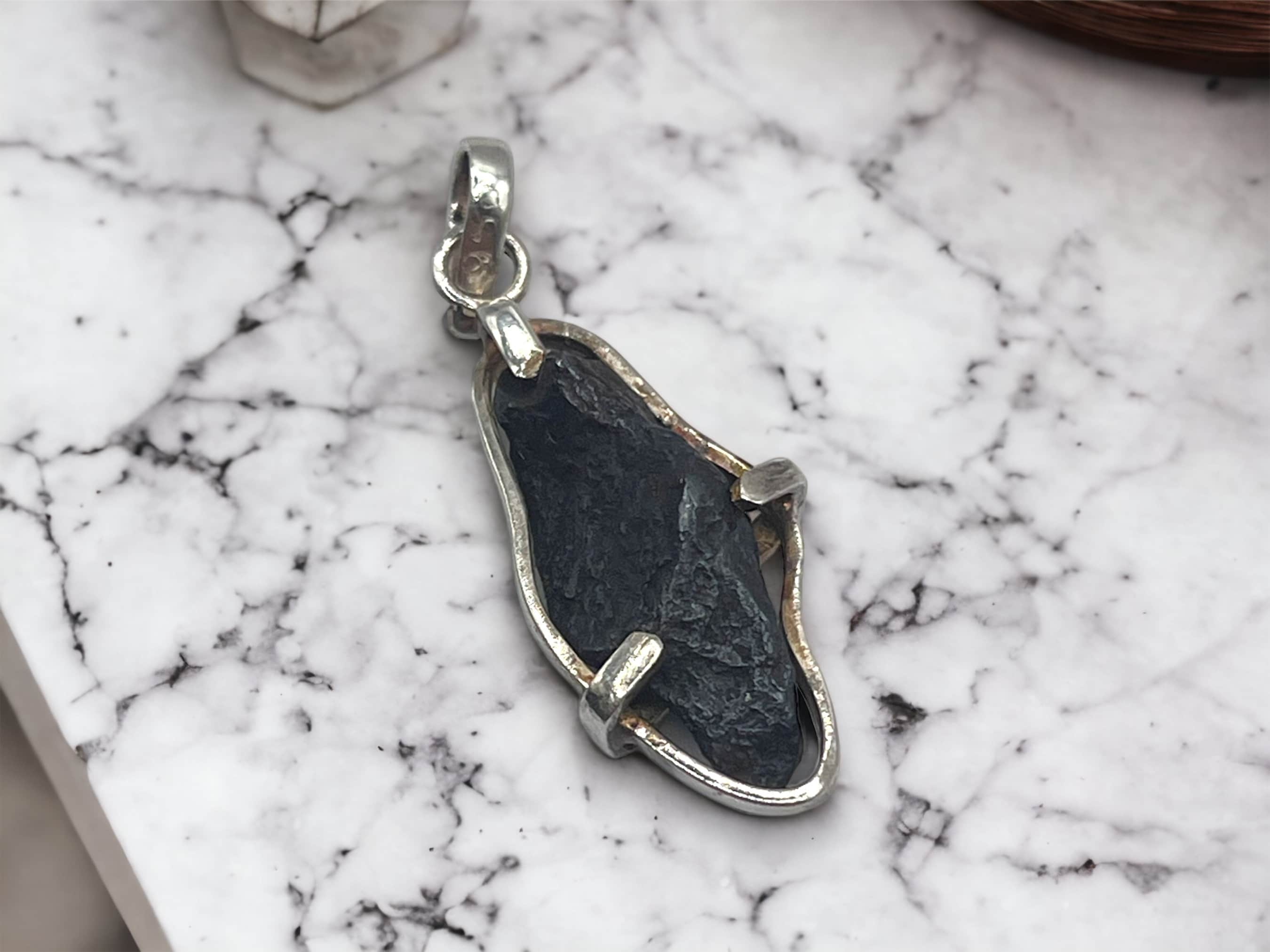 隕石　キャニオンディアブロ　ペンダント il_fullxfull.5230468216_fqde.jpg