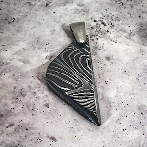 Gibeon Eisen Meteorit Damast Silber Anhänger Meteorit Schmuck / Space Rocks / Meteorit Schmuck 6th Jahrestag Geschenk