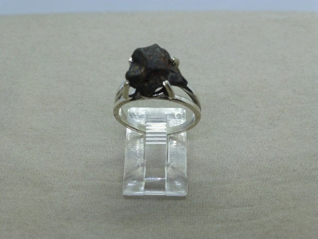 Sericho Pallasite Meteorite Silver Ring: Natural Stony Iron