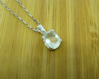 Ciondolo in argento sterling con vetro del deserto libico: collana con meteorite sfaccettato