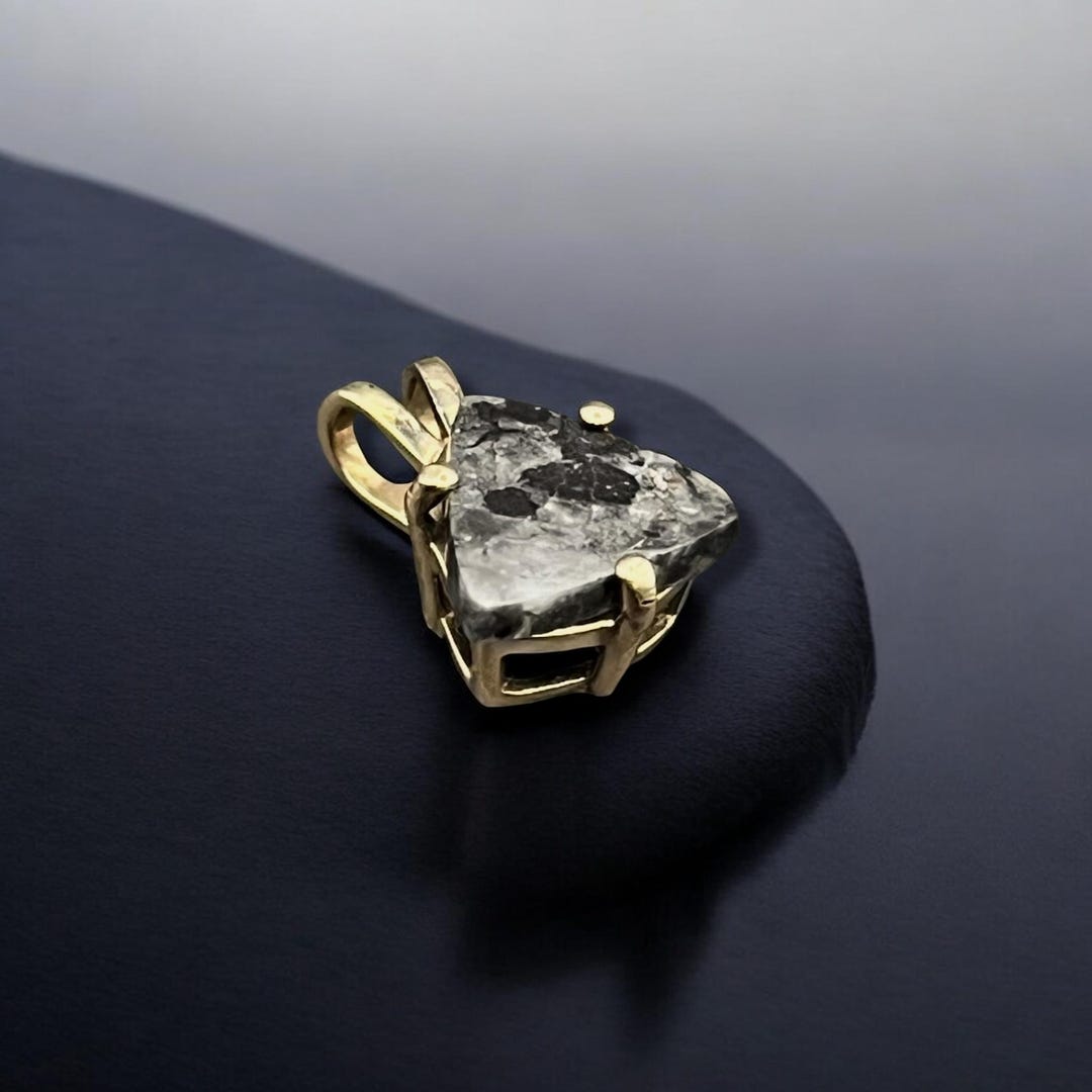 Genuine Moon Rocks Genuine Lunar Meteorite Pendant, 14k Gold Moon Rock Jewelry (9x9mm) - Etsy