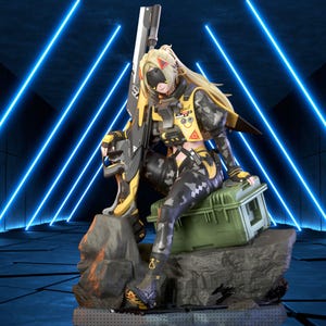 Pode incluir: Uma caneca de cerâmica branca com uma alça preta e o texto "But First, Coffee" em preto, em negrito. A caneca está sobre uma superfície branca. A caneca tem aproximadamente 10 cm de altura.