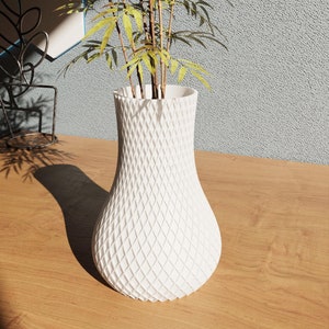 Modern Vase STL File: 3D Print Digital Download, Home Decor