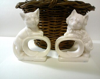 Set of Two Porcelain White Cat Kitten Napkin Rings Table Decor