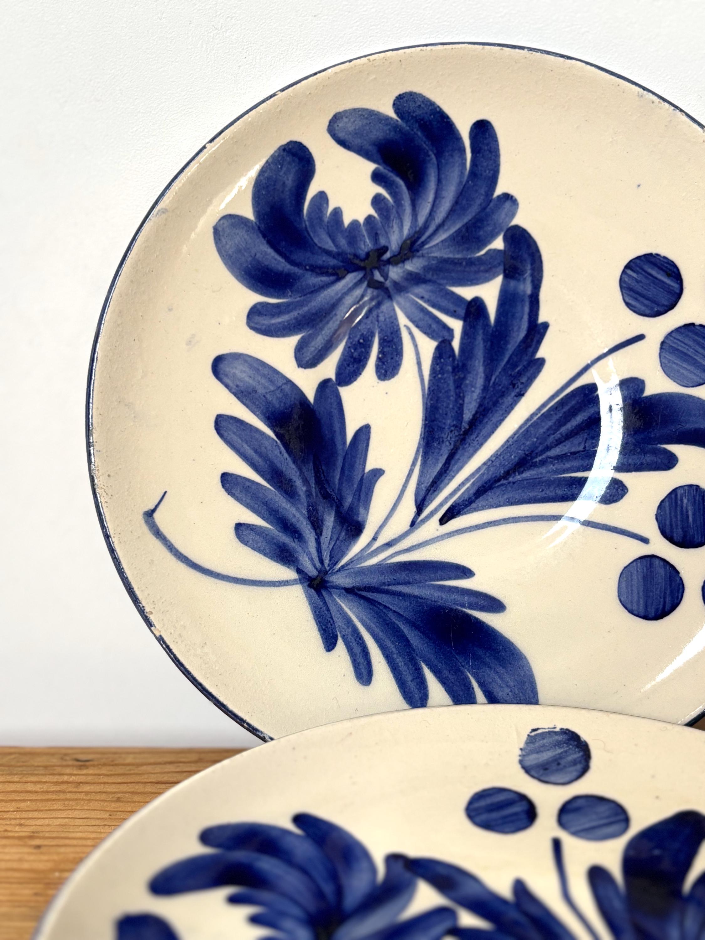 サン・クレマンの白磁デザートプレート2枚セット - フランス製、手描き