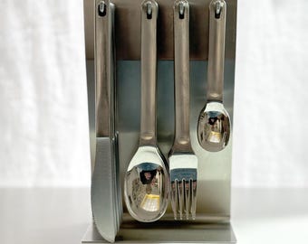 ménagère 40 pièces, couverts suspendus, Sciola du goût d'Abert, tout inox, design italien 1980, style rétro, design vintage, cuisine 80s