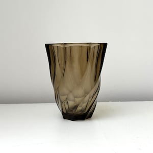 Small twisted smoked glass vase, sleek modern design, chic table decoration, contemporary French glassware, elegant gift, art deco