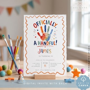 Puede incluir: Una tarjeta de invitación de cumpleaños rectangular con borde irregular y un borde ondulado naranja. El texto dice Officially A Handful! James is turning 5! El diseño presenta un gráfico de huella de mano en acuarela.