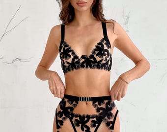Black Floral Embroidered Lingerie Set with Strappy Details — Chic and Bold Garter Belt Design
