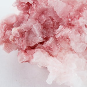 Pink Halit aus Kalifornien