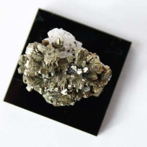 Chalcopyrite on Dolomite from Sweetwater Mine, Missouri