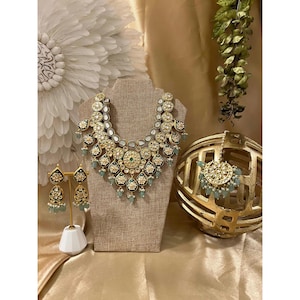 Beautiful Gold Wedding Wear Artificial Jewelry Set/ Indian Bridal Set/ Kundan Necklace Set/ Traditional Jewelry Set/ Kundan Necklace Set