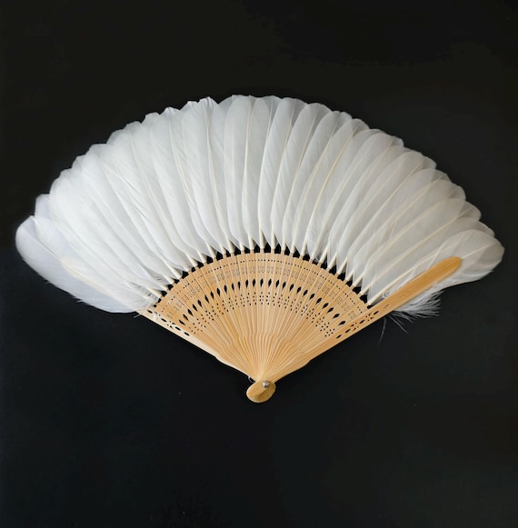 White goose feather fan : Bamboo Folding Fan,Wedding Hand Fan，gift for her