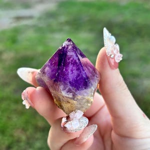 Beautiful Deep Purple Amethyst Natural Point | Brazilian Locality | 61g