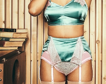 Lady Day Garter Belt - Teal Silk Charmesuse & Pink French Lace Luxury 6 Strap Suspender Belt