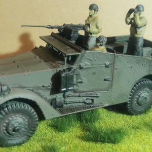 M3 Scout Car with crew - World War II, scale model 1:35