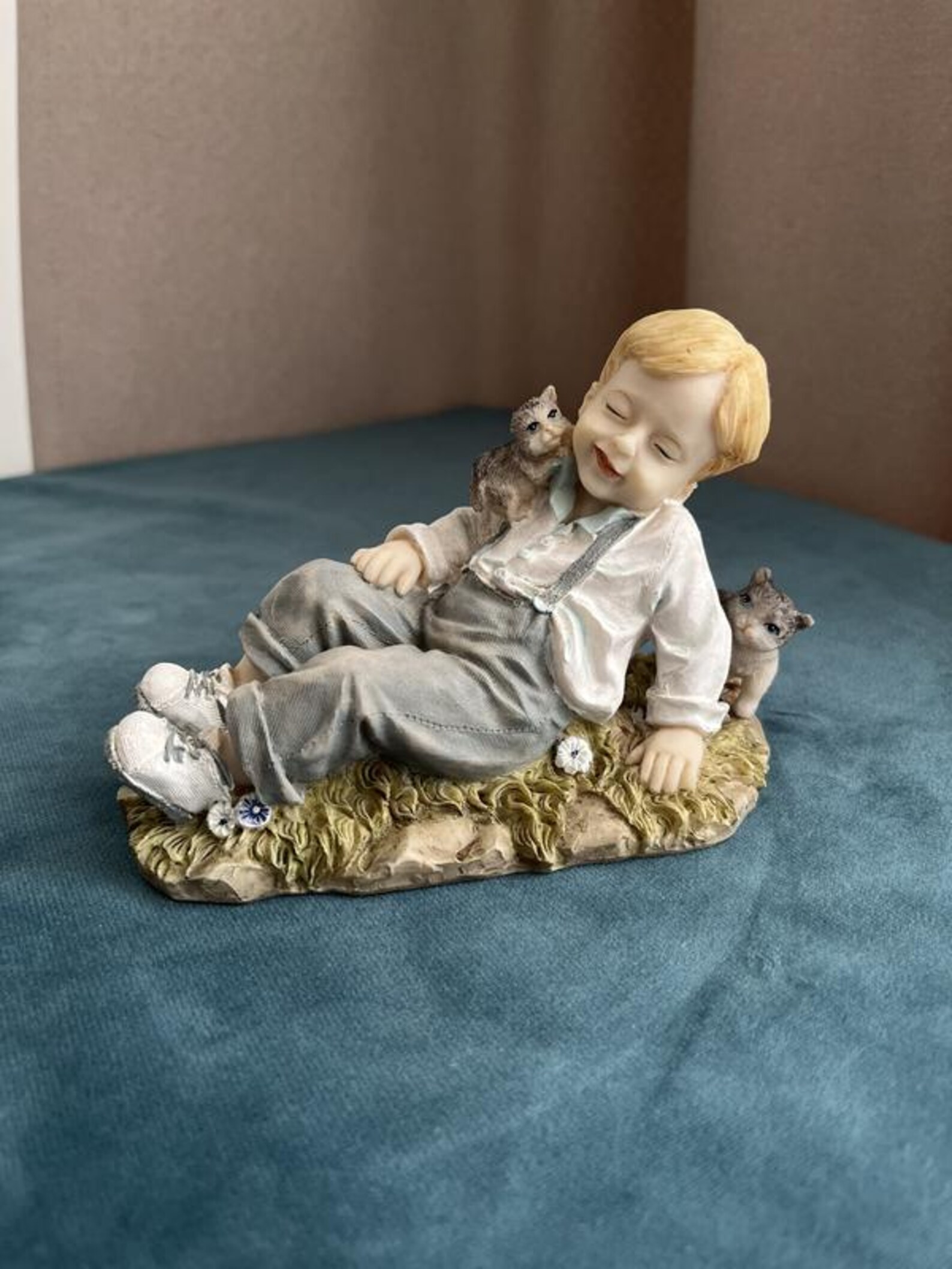 Vintage Seneca Design Polystone Figure of Boy With Kitten Unique Home ...
