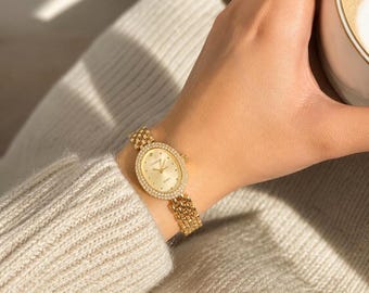 Vintage Gold Women Watch, Quartz Wristwatch, Retro Jewelry