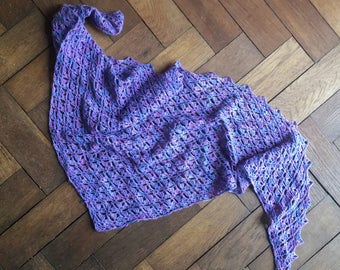 crochet pattern - women's oona shawl