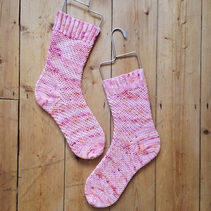 Crochet Pattern Laverna Socks image 3