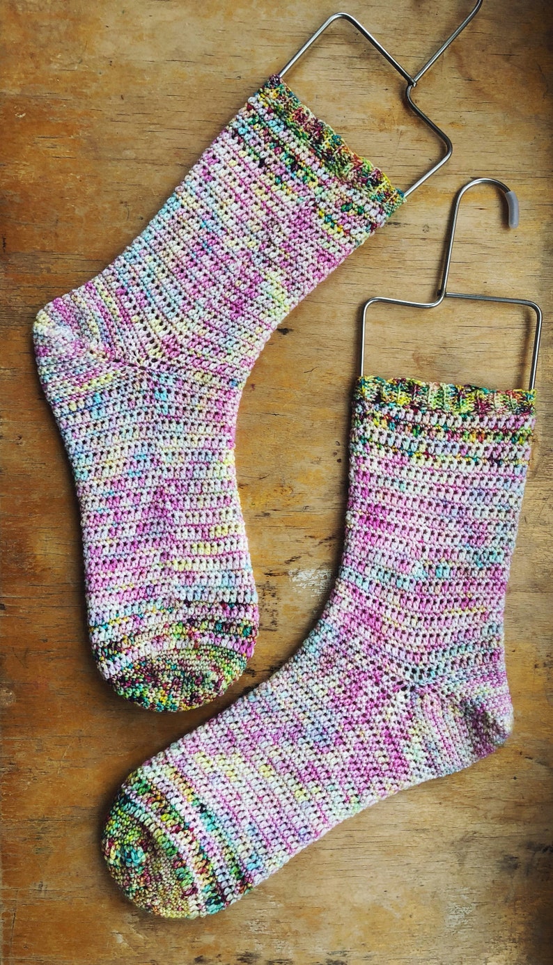 Crochet Pattern Apricity Socks image 2