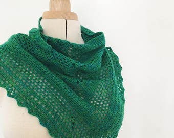 Crochet Pattern - Boo Shawl