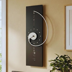 Moderne Fibonacci-wandklok - minimalistische klok met gulden snede - verticaal
