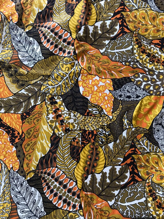 Original 70s Vintage Fabric by the Yard Brown Floral Fabric Curtain Fabric  Pillowcase Fabric Home Decor Fabric Deadstock Fabric 