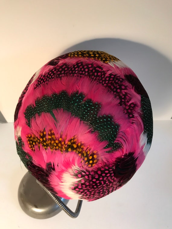 Vintage Feather Pillbox Hat Rozanne Pink Round Hat - image 4