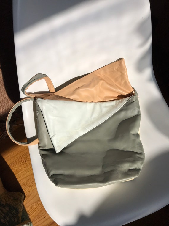 80s Color Block Leather Bag Gray White Beige Peach - image 3