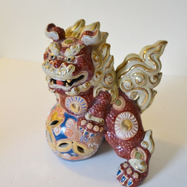 Foo Dog Kutani Lion Japanese Ceramic Sculpture Ornament