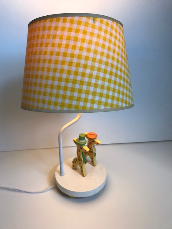 giraffe lamp for nursery