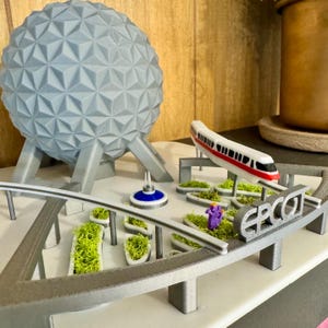 EPCOT Miniature Model, Entrance & Plaza, Monorail, Fountain Scale Model