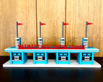 Disney&#39;s Hollywood Studios Entrance Gate Miniature, Scale Model, 3D Printed Replica, True Colors, Collectible Display Piece