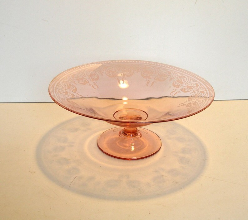 Etched Footed Pink Depression Glass Centerpiece Bowl Etsy
