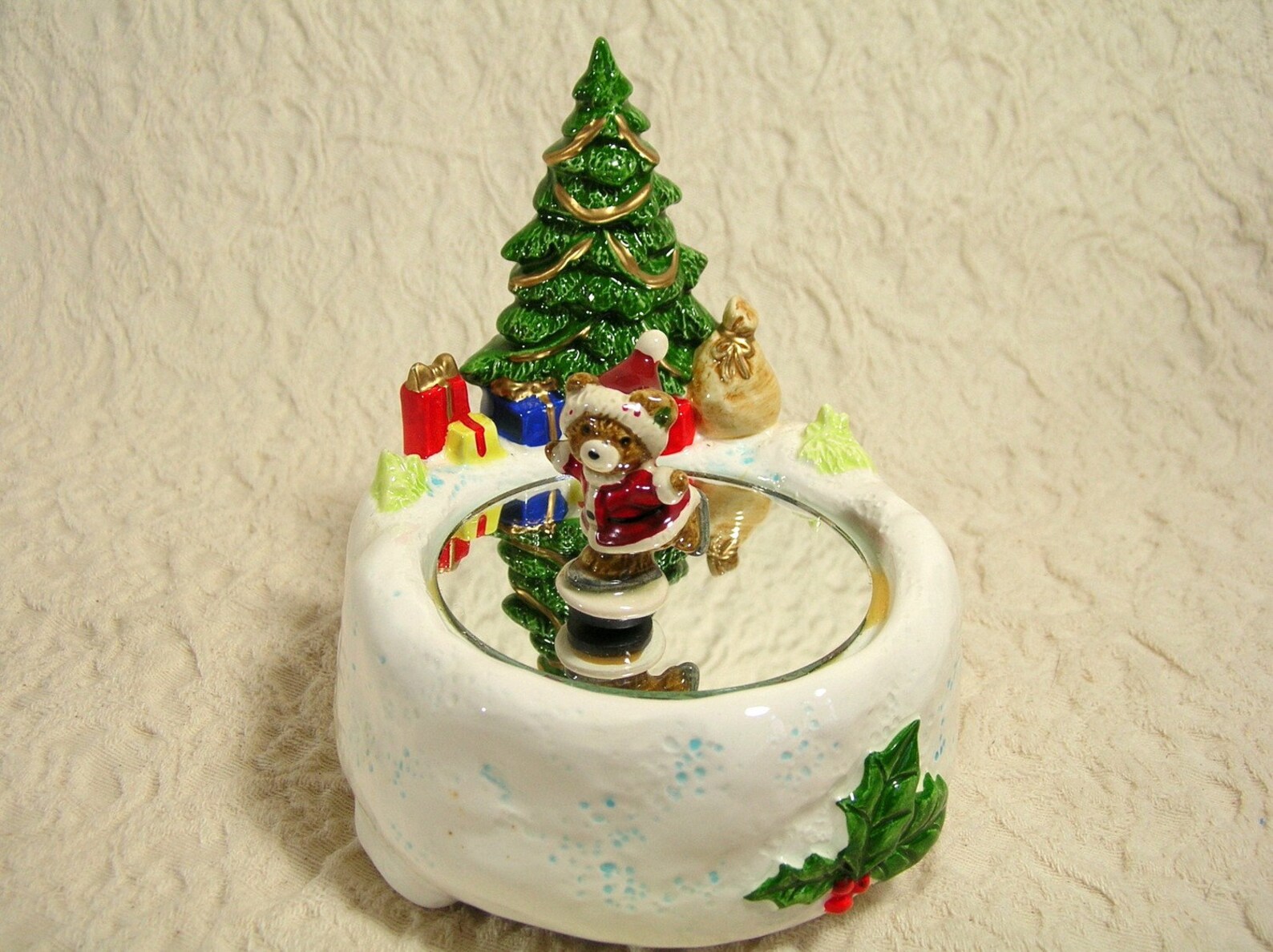 Vintage Ice Skating Bear Music Box Etsy