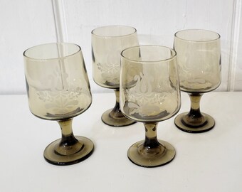 Pfaltzgraff  Set of 4 Village Brown Etched  Stemware Goblets