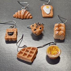 Mismatched bread earrings