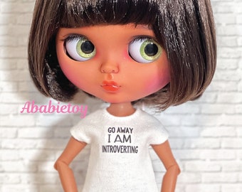 White Cotton Jersey T-Shirt Tee for Blythe Doll - Go Away I am Introverting