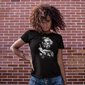 Marilyn Monroe Tattoo Rock N Roll Legend - Women&#39;s tailored fit 100% Soft Cotton Music Tee