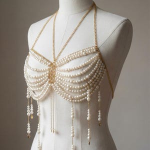 Handmade Pearl Body Chain Bralette for Festival Outfit with Gold Chain Details, White Beaded Bohemian Top Coachella Outfit