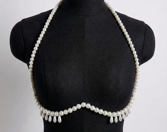 Catena per il torace con gioielli di perle, reggiseno senza coppe con catena di perle, elegante reggiseno con mensola di perle per festival e burlesque